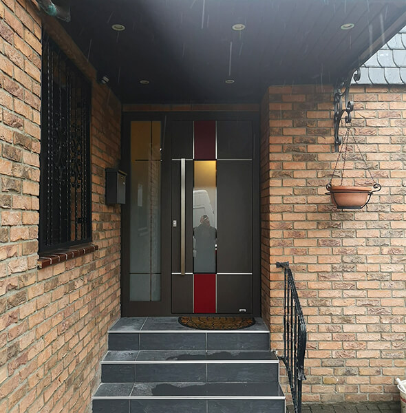 Haustür Eingangsbereich nachher